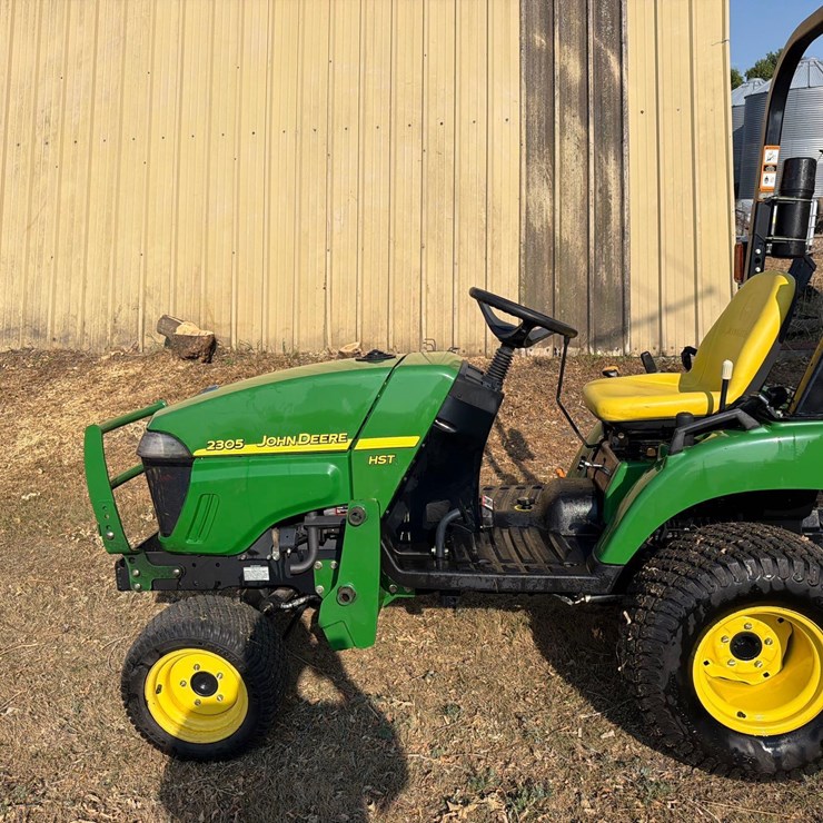 JOHN DEERE 2035