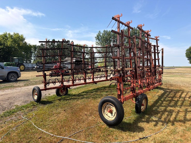 melroe-452-multi-weeder-image-10