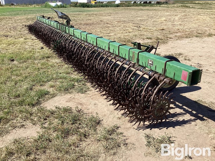 john-deere-400-image-5