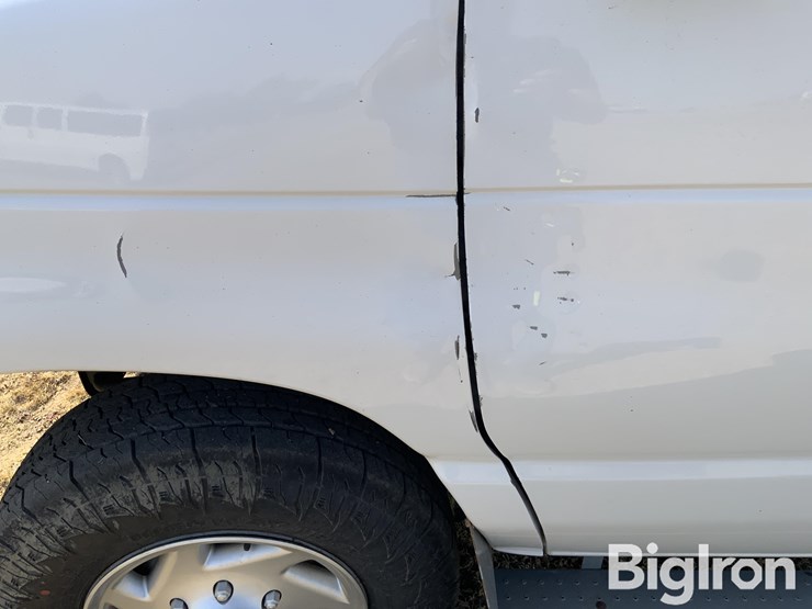 2012-ford-e250-image-13