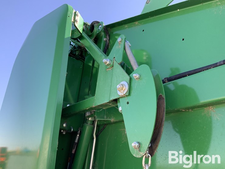 2018-john-deere-560m-image-18