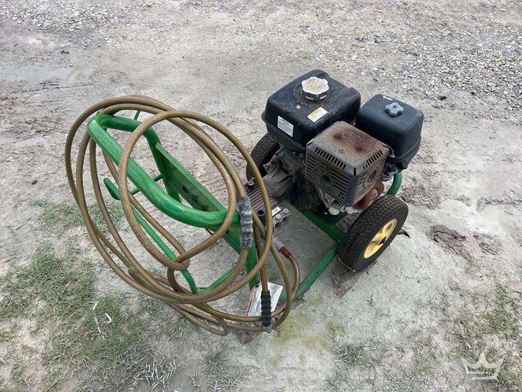 john-deere-3800psi-4.0-gpm-pressure-washer-image-3
