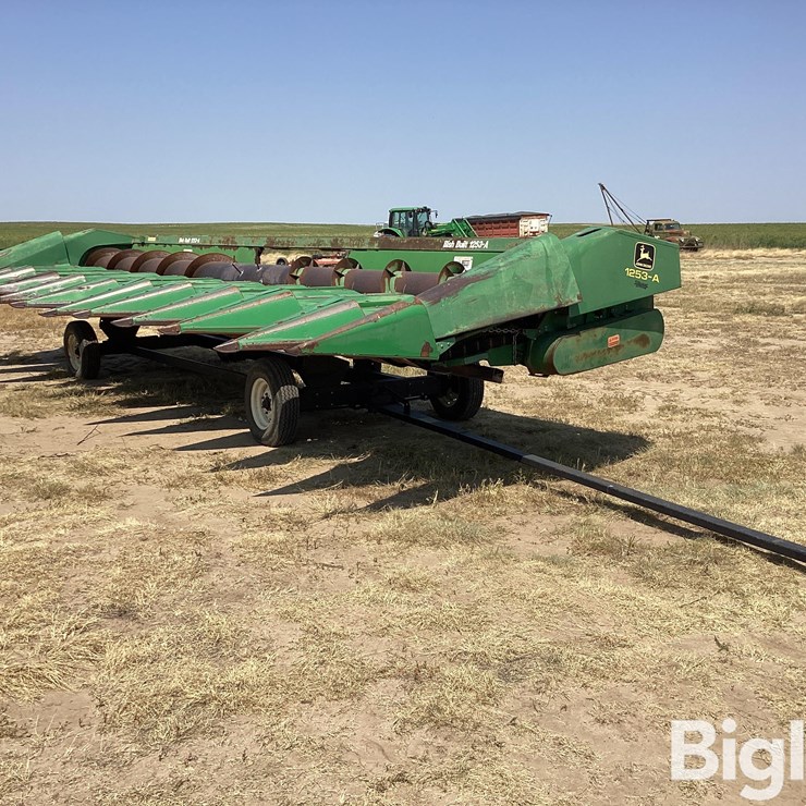 2012 JOHN DEERE 1253A
