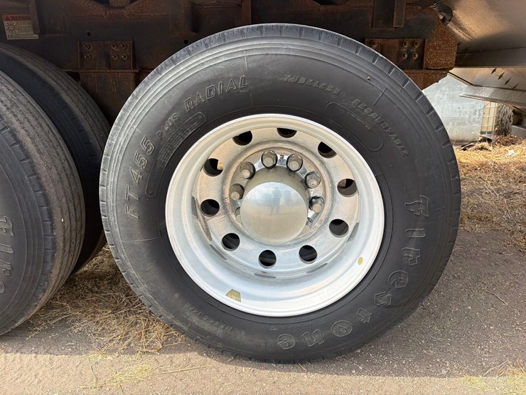 wilson-grain-trailer-image-27