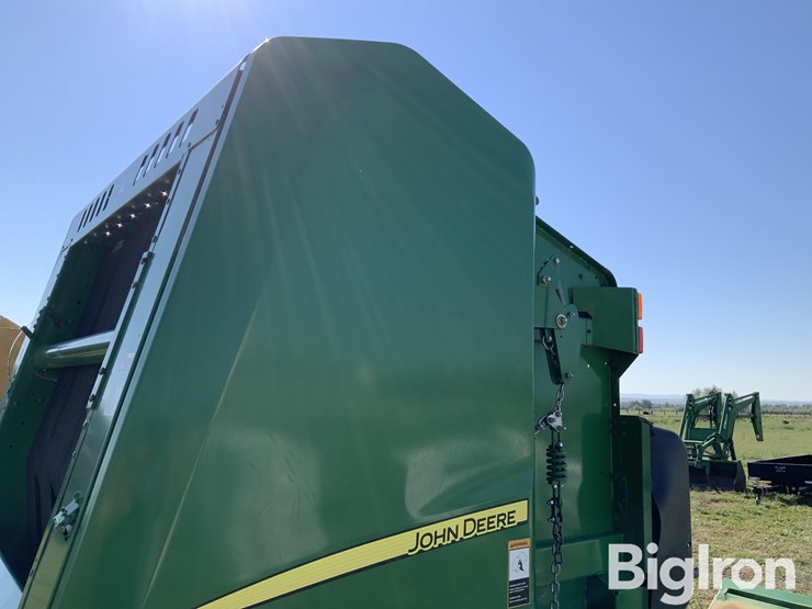 2018-john-deere-560m-image-15