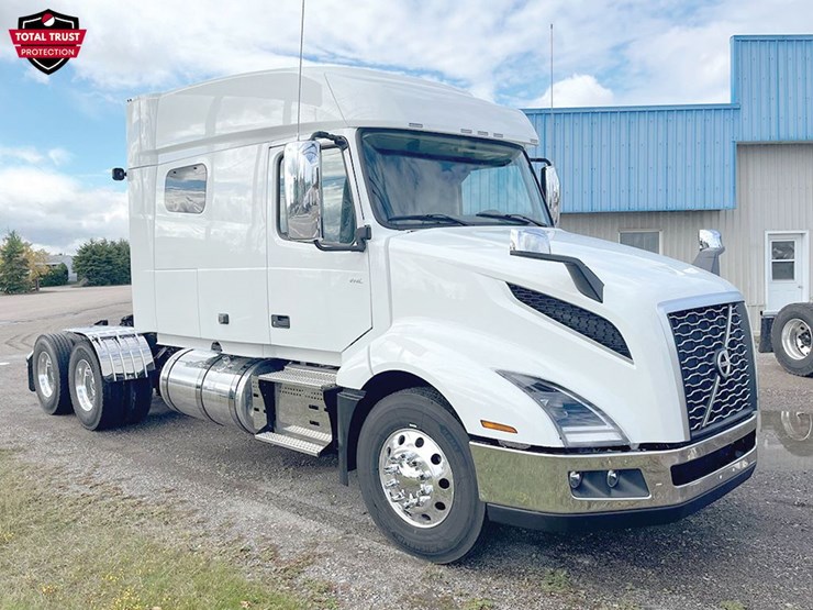 2023-volvo-vnl-740-image-1