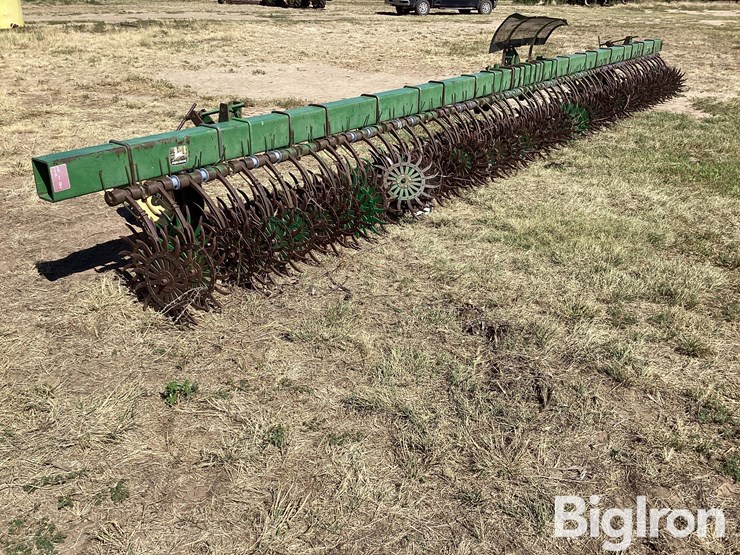 john-deere-400-image-7