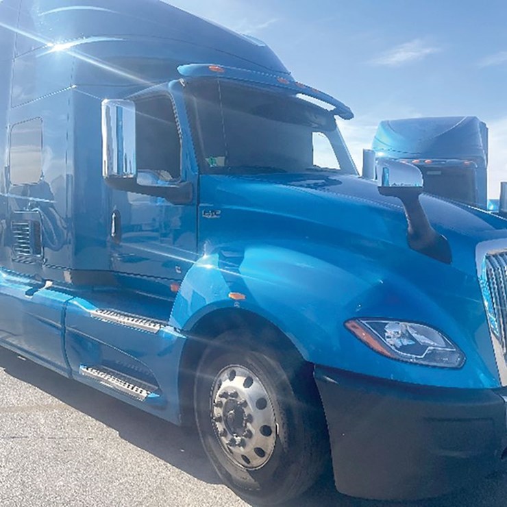 2020 INTERNATIONAL LT
