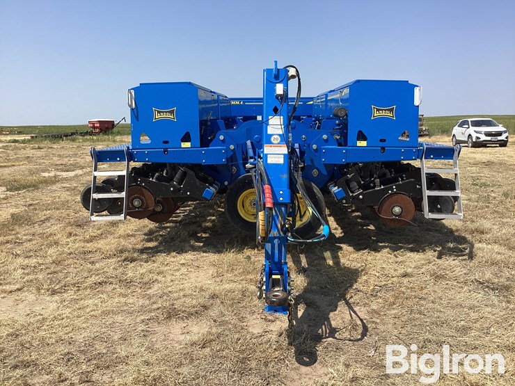 2023-landoll-5531-40x10-image-2