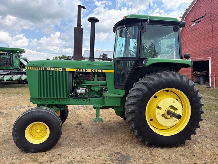 john-deere-4450-image-30