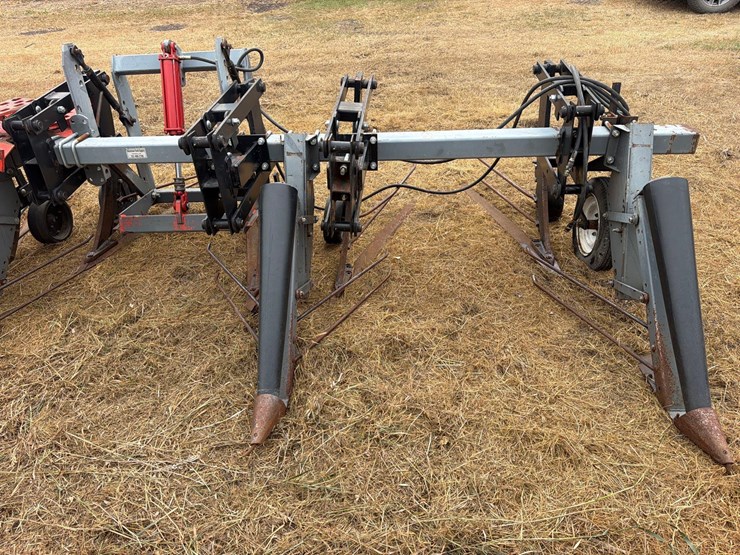 united-farm-tools-image-11