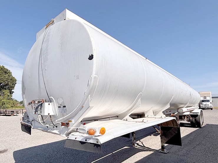 1990-fruehauf-petroleum-image-1