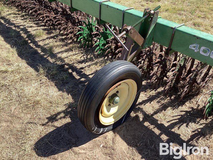 john-deere-400-image-13