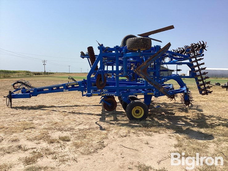 2023-landoll-1770-40-image-8