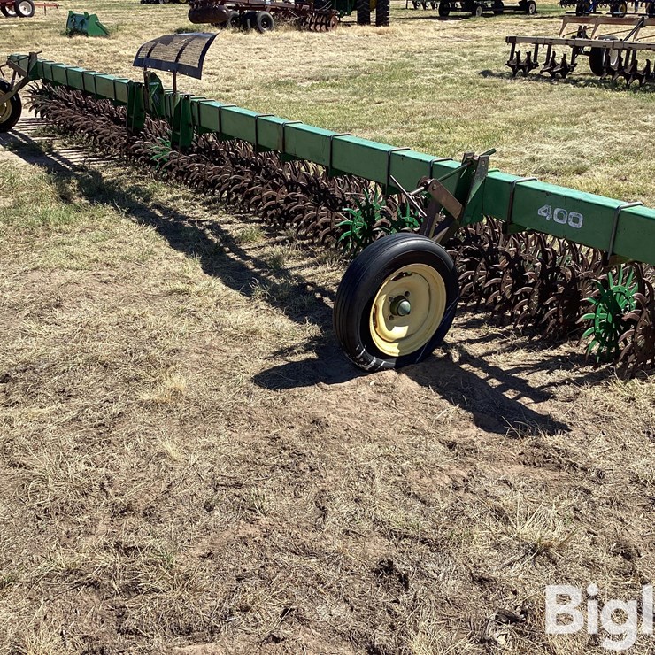 JOHN DEERE 400