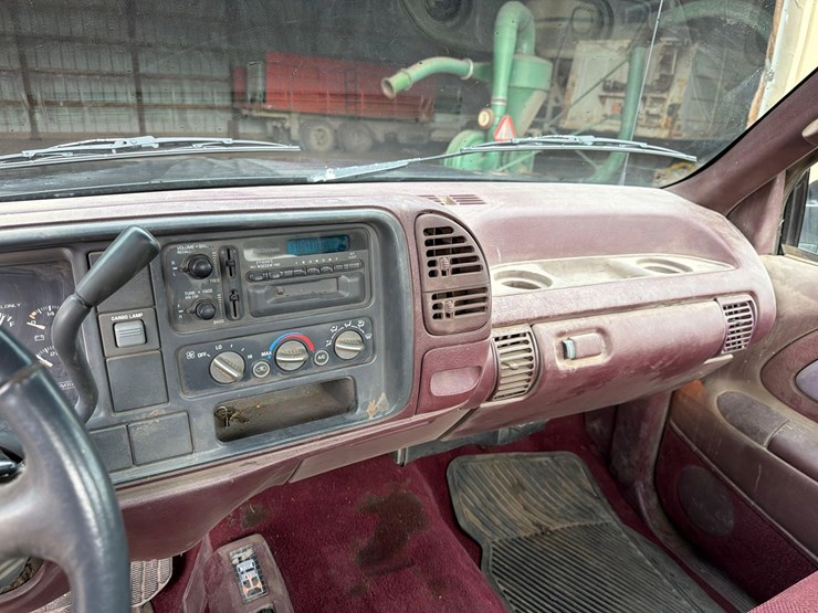 chevrolet-1500-image-19