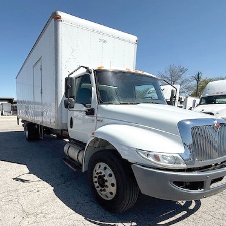2020 INTERNATIONAL DURASTAR 4300