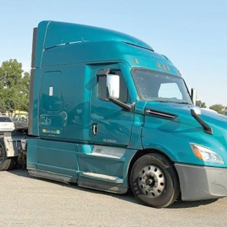 2022 FREIGHTLINER CASCADIA 126