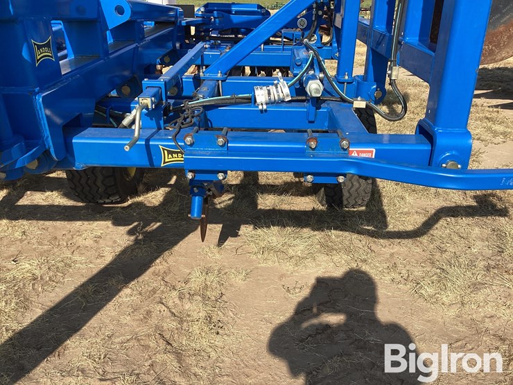 2023-landoll-1770-40-image-16