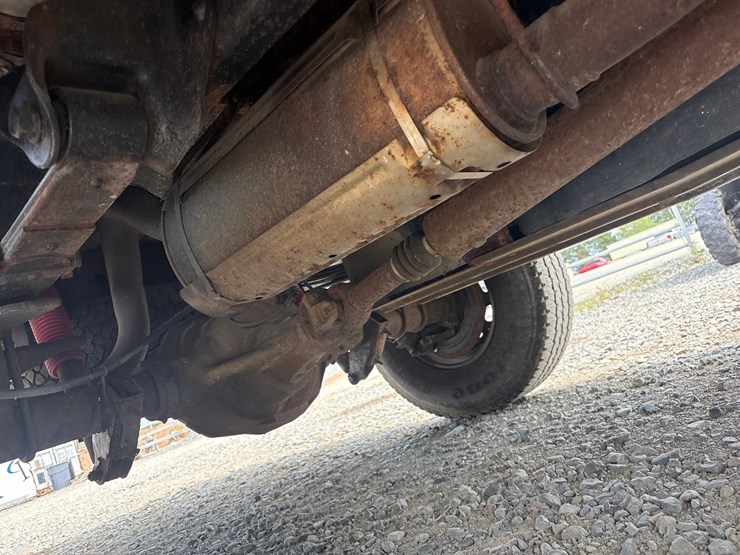 2004-ford-f350-image-52