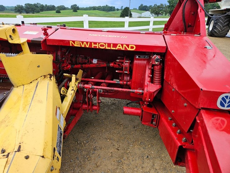 new-holland-900-image-31