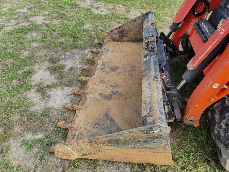 kubota-svl97-2-image-11