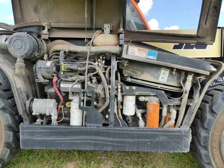 2019-jlg-g5-18a-image-17