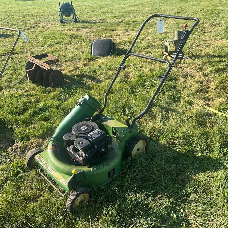 John Deere 21 Push Mower