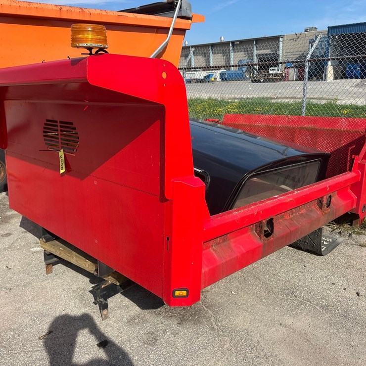 #2850 • 10' Dump Box W/ Lift Gate