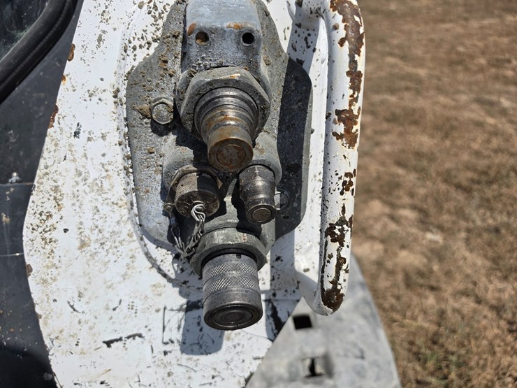 2018-bobcat-t595-image-64