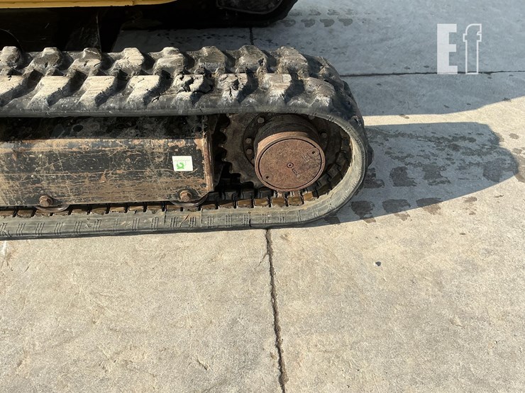 2022-caterpillar-303.5cr-image-9