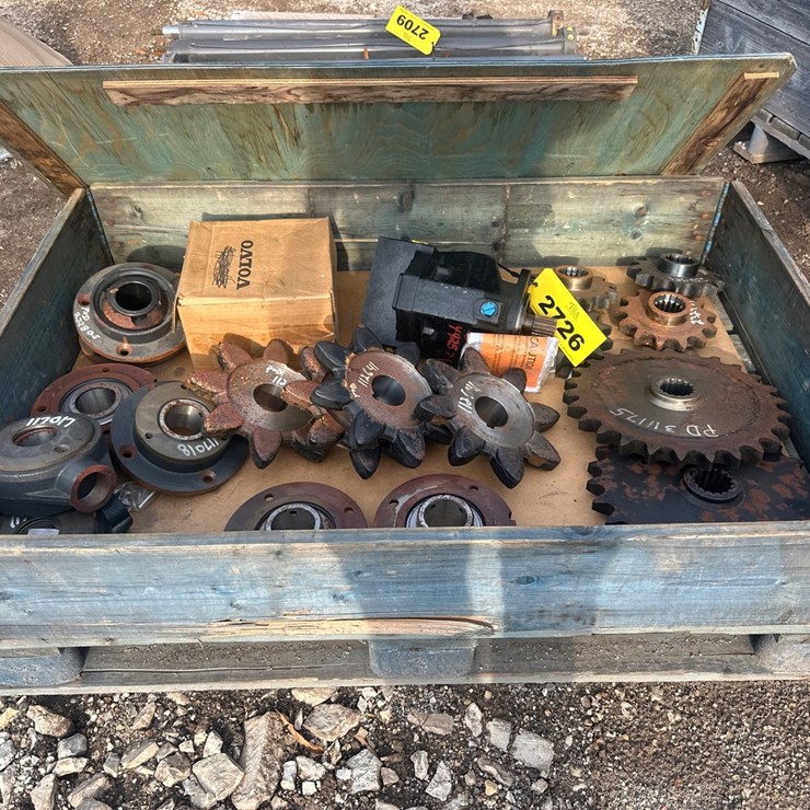 #2726 • Misc Gears, Sprockets, Bushings, And More