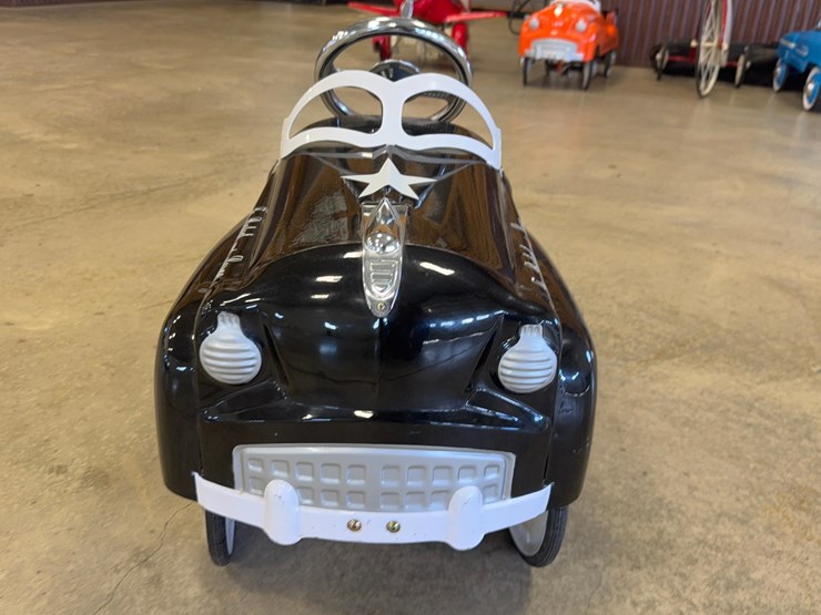 glide-ride/gearbox-highway-patrol-no.-287-pedal-car-image-2
