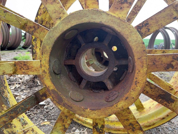 john-deere-36-image-9