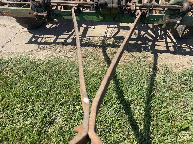 john-deere-290-image-10