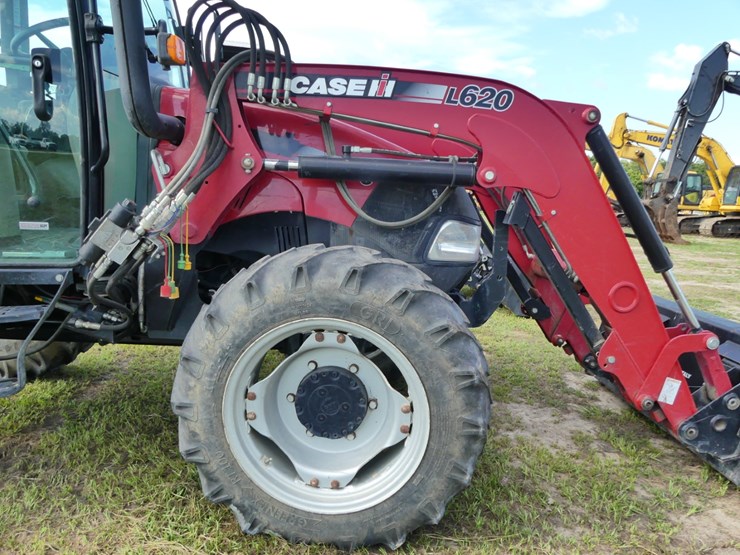 case-ih-l620-image-9