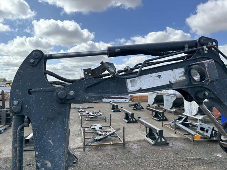 deere-27d-image-19