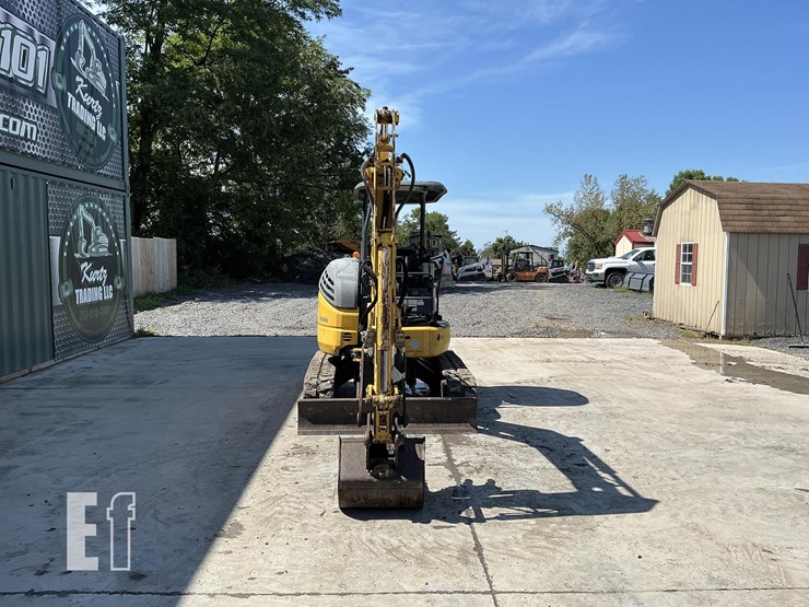 2019-kobelco-sk35sr-6e-image-7