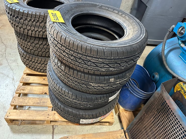 #2875-•-(4)-firestone-destination-235/70r16-tires-image-2