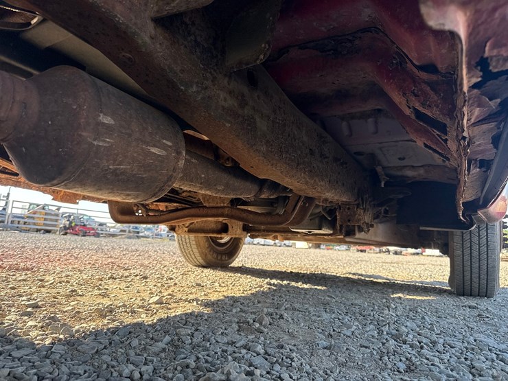 2001-ford-f350-image-29