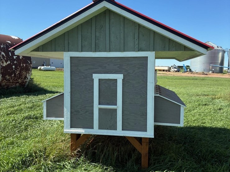 chicken-coop-image-3