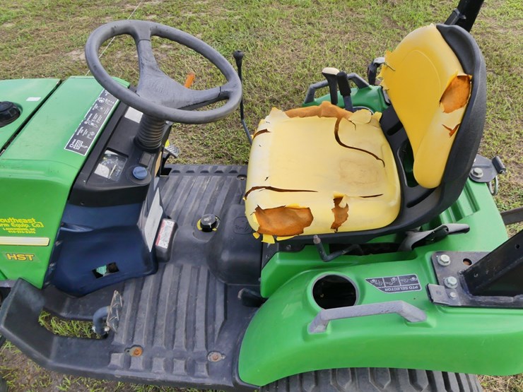 2008-john-deere-2305-image-8