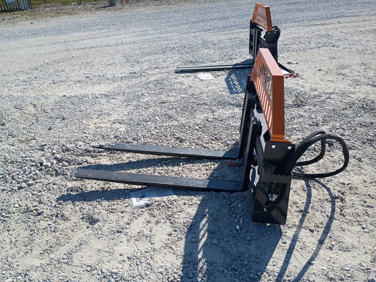 #l85-006-•-landhonor-hydraulic-pallet-fork-skid-steer-attachment-image-3