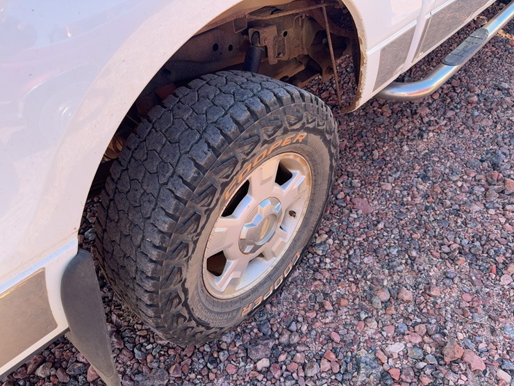 2011-ford-f150-image-12