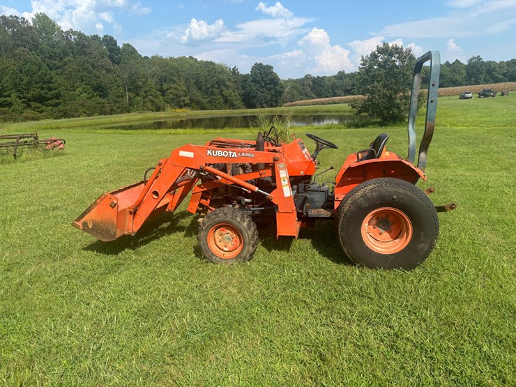 kubota-l2850-image-1