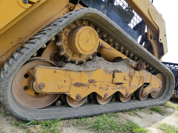 2018-caterpillar-259d-image-6