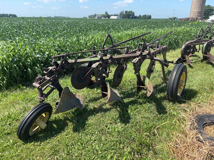 john-deere-14-image-5