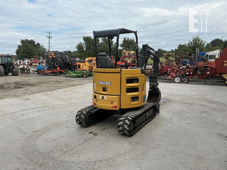 2020-deere-26g-image-4