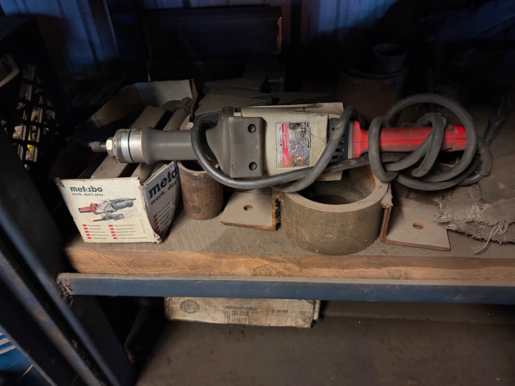 (13)-shelves-w/-welding-related-tools,-wire-&-power-tools-image-15