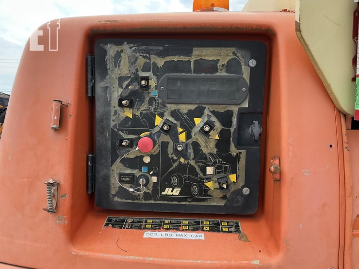 2002-jlg-460sj-image-11